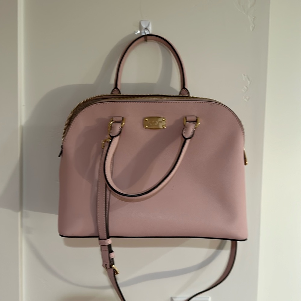 Hand bag with cross body strap option